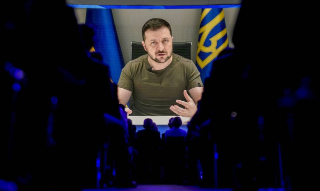 Ζελένσκι: Η κατάσταση στο πεδίο της μάχης μπορεί να αλλάξει την τροπή του πολέμου