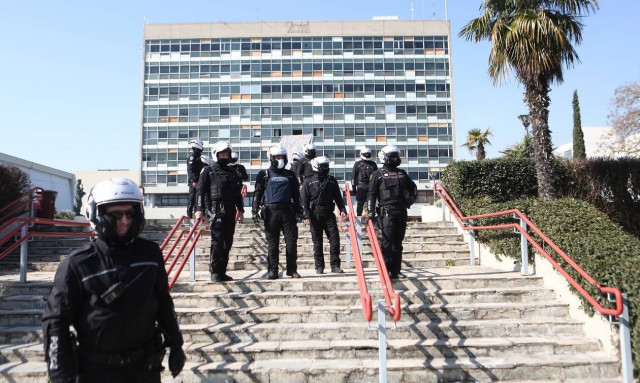 Έρευνα Prorata για το Newsbomb.gr: To 62% λέει «ναι» στην Πανεπιστημιακή Αστυνομία