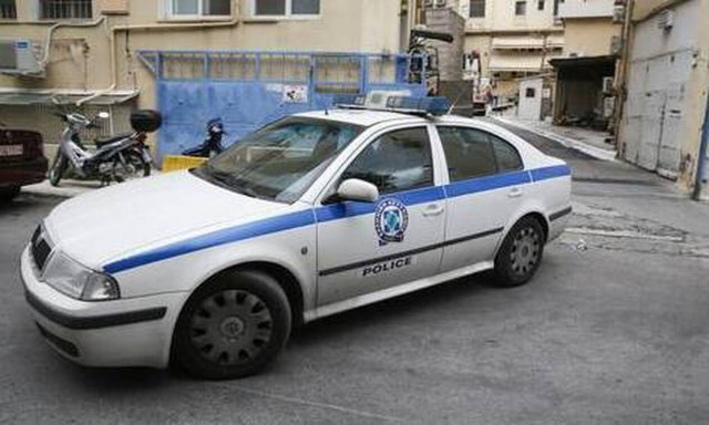 Χανιά: Τουρίστας έγινε «τύφλα» στο μεθύσι – Η γυναίκα του τον έκλεψε και τον παράτησε