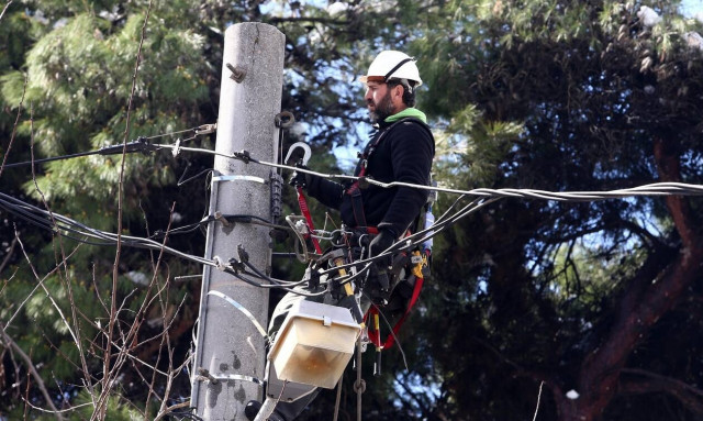 Ρήτρα αναπροσαρμογής: Για ποιους δεν θα κόβεται προσωρινά το ρεύμα όταν δεν πληρώνουν