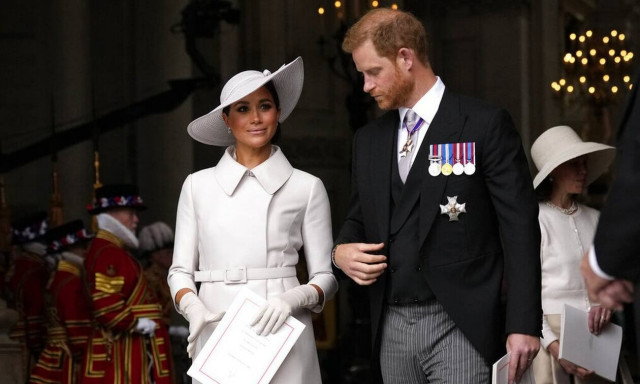 Χάρι και Μέγκαν: Οι αποδοκιμασίες και η ψυχρή υποδοχή στην πρώτη βασιλική εκδήλωση μετά απο 2 χρόνια