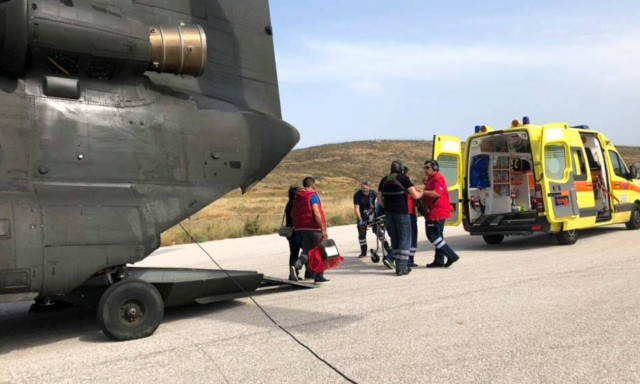 Μεγάλη κινητοποίηση για 17χρονο ποδοσφαιριστή - Επείγουσα αεροδιακομιδή από Σαντορίνη για Κρήτη