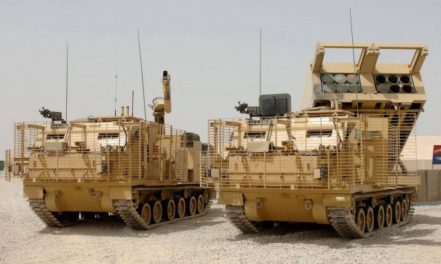  M270 Multiple Launch Rocket System (MLRS) 