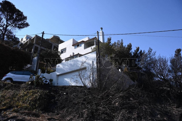 Πυρκαγιά Βούλα: Ο πρώτος απολογισμός: 6.000 καμένα στρέμματα - Τι ψάχνουν για τα αίτια