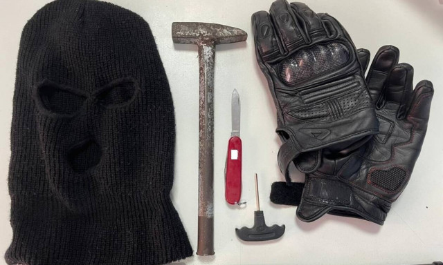 Μαθητές 14 ετών θύματα ληστείας στο Παγκράτι - Συνελήφθη ένας 16χρονος