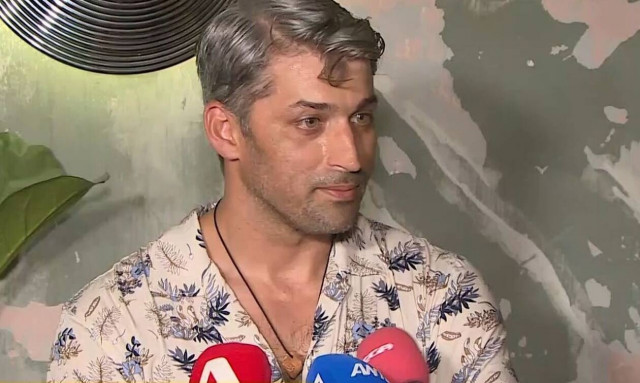 Αλέξης Παππάς: «Τυχαίο που δεν έμεινε καμία κοπέλα με τον bachelor;» (video)