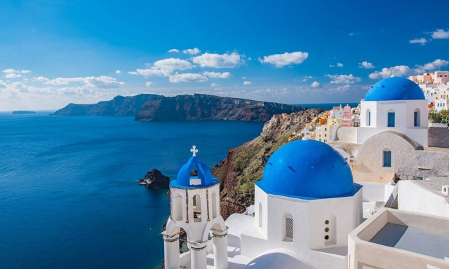 Ρεπορτάζ Newsbomb.gr: Οι δημοφιλέστεροι προορισμοί για το τριήμερο του Αγίου Πνεύματος