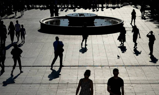 Greek economy to grow by 2.8% in 2022, 2.5% in 2023, OECD report says