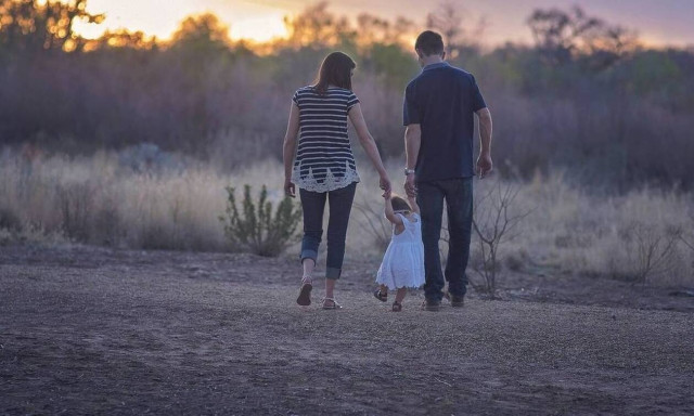 Μείζον εθνικό πρόβλημα: Μείωση πληθυσμού κατά 24% και απώλεια ετήσιου ΑΕΠ ύψους 95 δισ. ευρώ