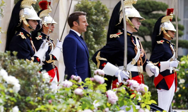 Βουλευτικές εκλογές στη Γαλλία: Μόλις μισή μονάδα μπροστά το κόμμα του προέδρου Μακρόν