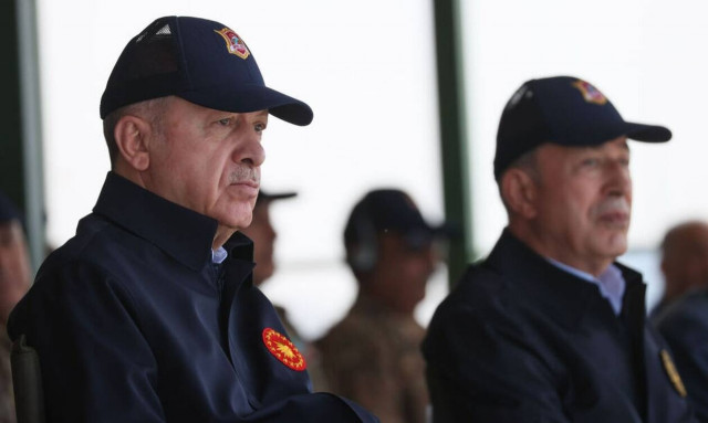 Παροξυσμός Ερντογάν: Σταματήστε να εξοπλίζετε τα νησιά - Δεν αστειεύομαι (vid)