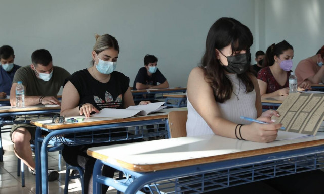 Πανελλήνιες 2022: Όλες οι απαντήσεις σε Ιστορία, Φυσική, Οικονομία