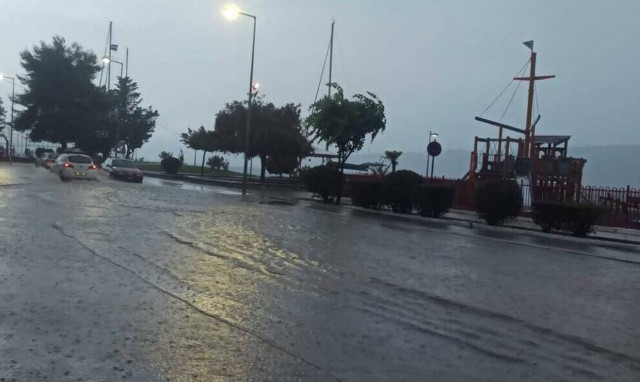 Κακοκαιρία Genesis: Σαρώνει στο πέρασμα της - Πλημμύρες, καταστροφές και διακοπές ρεύματος