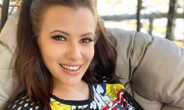 Λάουρα Νάργες: Η «αποκάλυψη» για το όνομα που θα δώσουν στο μωρό τους με το Χρήστο Σαντικάι