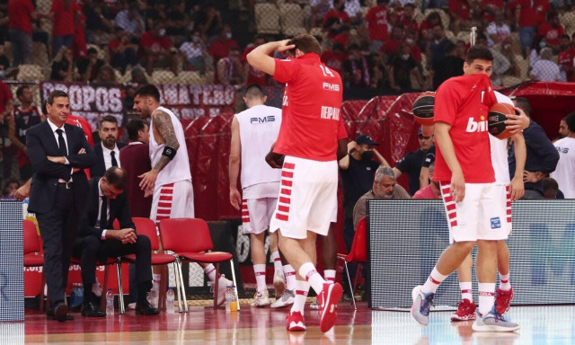 Ολυμπιακός – Παναθηναϊκός: «Δεν έγινε χρήση δακρυγόνων, πρόβλημα από τα καπνογόνα» λέει η αστυνομία