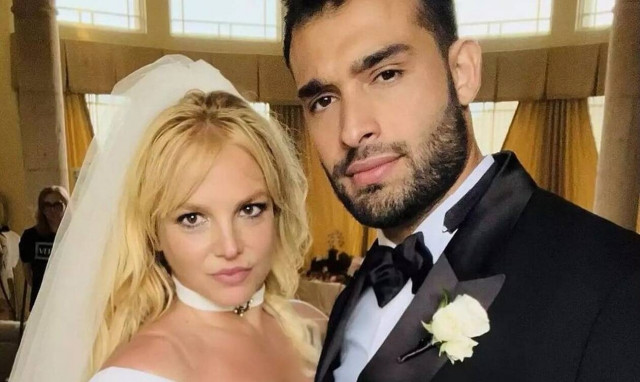 Μπρίτνεϊ Σπίαρς: Μοιράστηκε το παρασκήνιο του γάμου της - Έπαθε κρίση πανικού πριν πει το «ναι»