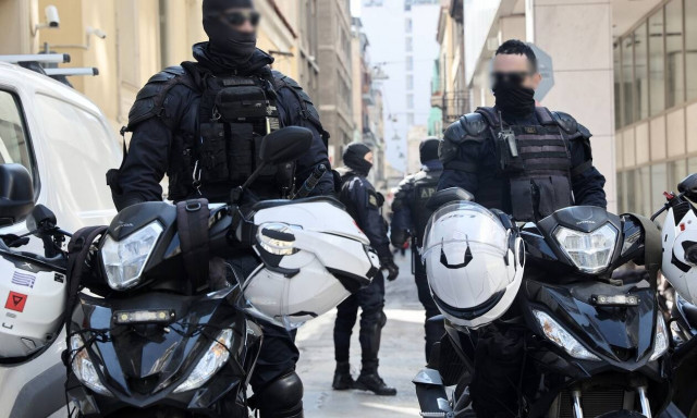 Χανιά: Λήστεψαν γυναίκα και την απείλησαν με μαχαίρι