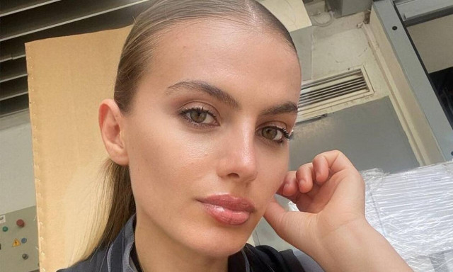 Ασημίνα Ουστάλλι: «Δεν έχω κάνει ροζ βίντεο - Έχω σχέση και νιώθω πως την προσβάλλει» (vid)