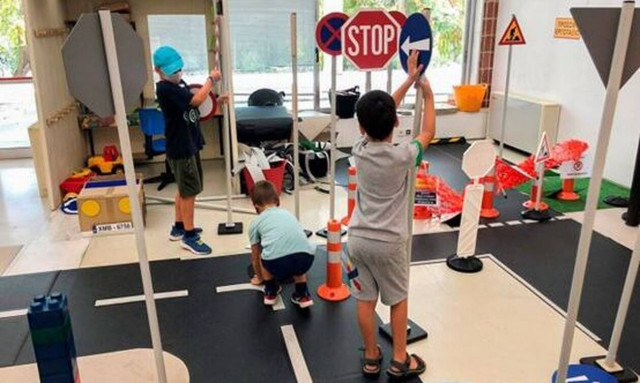 Αττική Οδός: Με ατέλειωτο παιχνίδι και φαντασία τα παιδιά γνωρίζουν τον κόσμο της οδικής ασφάλειας