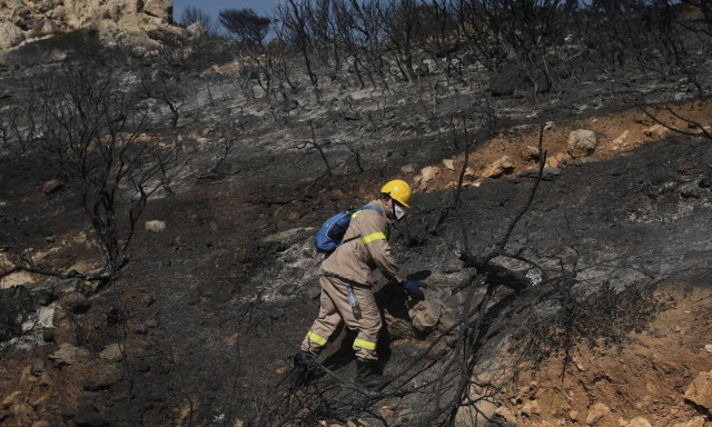Πιερία: Σύλληψη και πρόστιμο σε άνδρα για εμπρησμό από αμέλεια