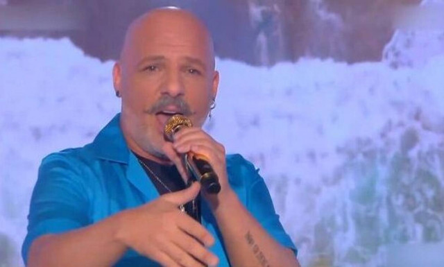 Νίκος Μουτσινάς: Αποχώρηση που κανείς δεν περίμενε στο «Καλό Μεσημεράκι»