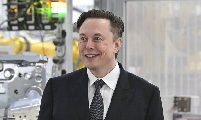 Έλον Μασκ: Το κρίσιμο «πρώτο ραντεβού» με το προσωπικό του Twitter