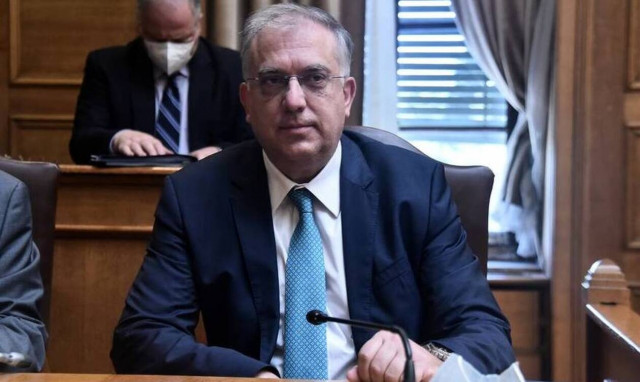 Θεοδωρικάκος: Συστράτευση και συντονισμός για την αποτελεσματική αντιμετώπιση των πυρκαγιών