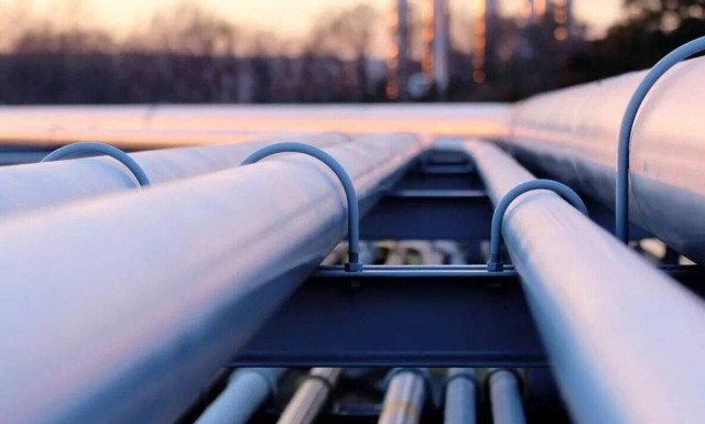 Η εκτόξευση του φυσικού αερίου διατηρεί υψηλά το κόστος ρεύματος – Σε 15 ημέρες το πλαφόν