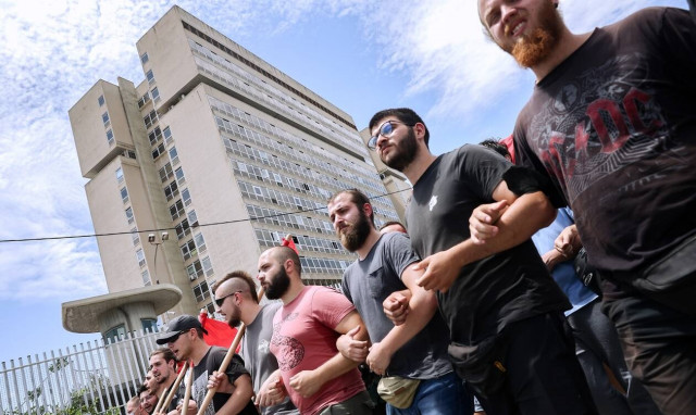 Χρυσή Αυγή: Ξεκίνησε η δίκη σε δεύτερο βαθμό - Τι είπε η Μάγδα Φύσσα