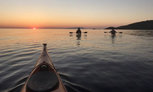 Από την Ικαρία στη Ρόδο με καγιάκ