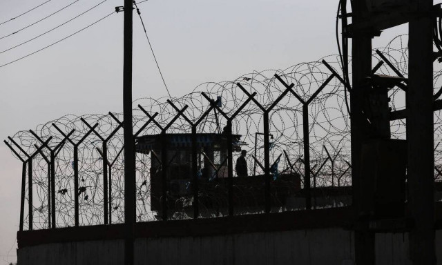 Φυλακές Κορίνθου: Αιματηρό επεισόδιο με κρατούμενους να τραυματίζουν σοβαρά σωφρονιστικό υπάλληλο