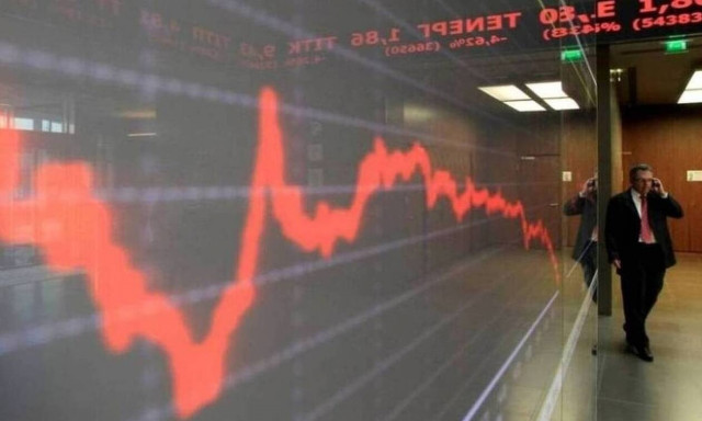 Χρηματιστήριο Αθηνών: Μάχη για να κρατήσει τις 820 μονάδες – Πτώση άνω του 4% στις τράπεζες