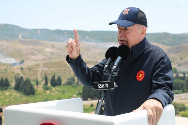 Συνεχίζει ακάθεκτος ο Ερντογάν - Αδιανόητες δηλώσεις και προσωπικές αναφορές στον Κυριάκο Μητσοτάκη