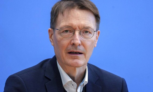 Γερμανία: Σύσταση στους πολίτες να κάνουν τέταρτη δόση εμβολίου εν όψει θερινού κύματος μολύνσεων