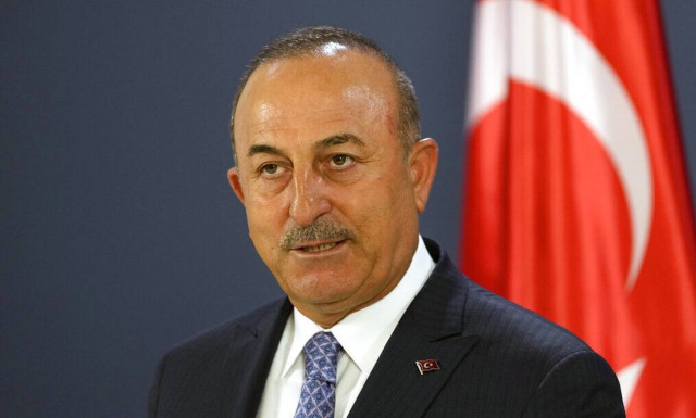 Τσαβούσογλου: Αποχώρησε έξαλλος από το πάνελ του Φόρουμ Διαλόγου των Πρεσπών