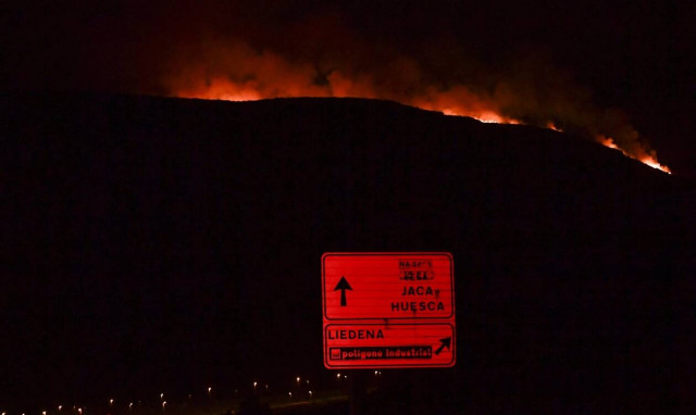 Ισπανία: Συνεχίζουν τα πύρινα μέτωπα στη χώρα την τελευταία ημέρα του καύσωνα	