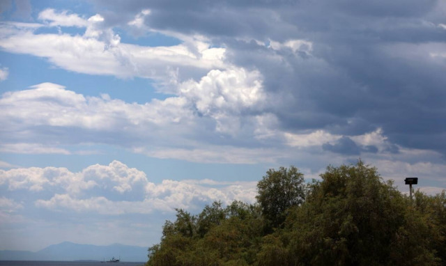 Καιρός: Έντονη αστάθεια την Κυριακή (19/6) - Ποιες περιοχές επηρεάζονται