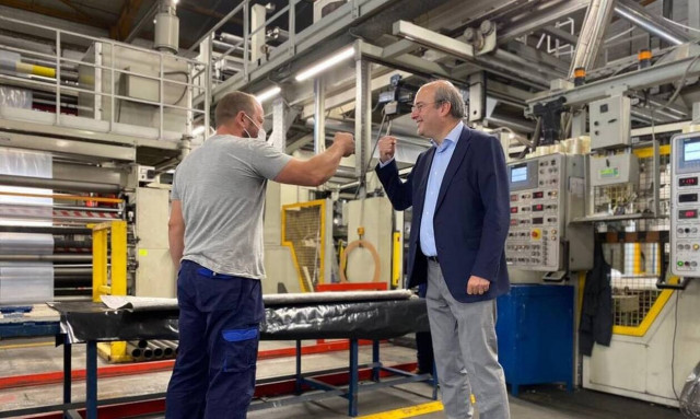 Χατζηδάκης: Μειώνουμε την ανεργία με σύγχρονες  και καινοτόμες πολιτικές