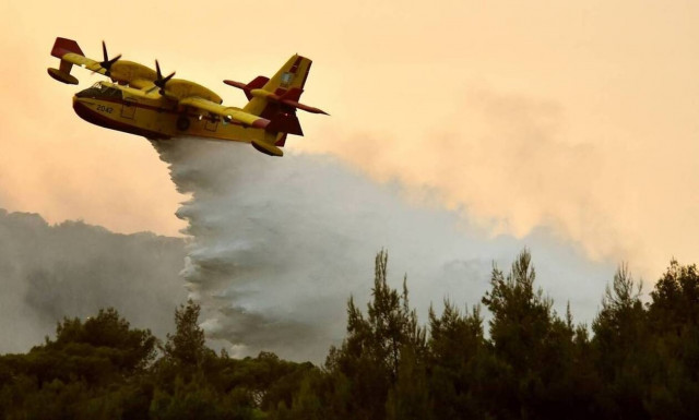 Two wildfires break out on Saturday, at Nafpaktia and at Evia island