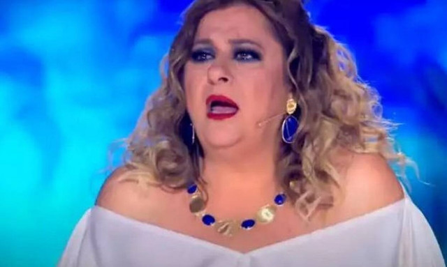 The Masked Singer: Έγινε της... αποκάλυψης - Ποιος ήταν ο Αχυρούλης και το Cyber Girl