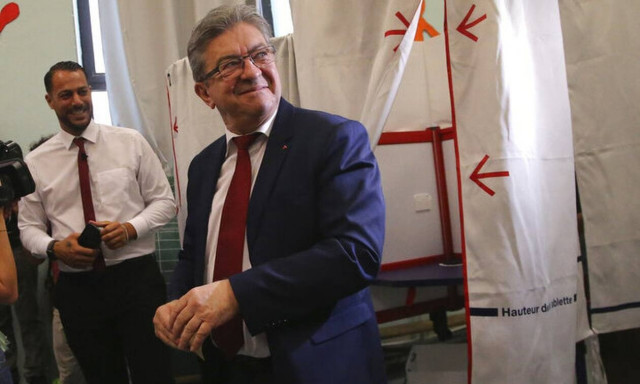 Εκλογές Γαλλία - Μελανσόν: Η παράταξη Μακρόν η μεγάλη ηττημένη - Η αριστερά πέτυχε τον στόχο της