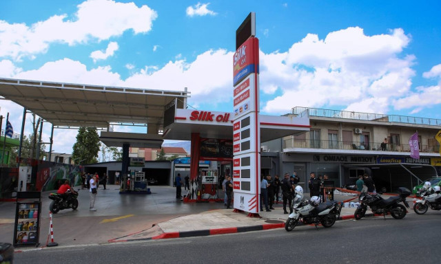 Δολοφονία στον Γέρακα: Οι 40 σφαίρες, οι σαρώσεις κινητών και η «αθέατη» ομάδα υποστήριξης