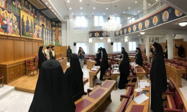 Εκκλησία της Ελλάδος: Mήνυμα αφύπνισης προς τους πιστούς για τους ψευδοπροφήτες