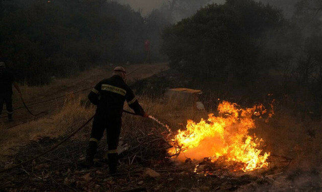 Φωτιά στη Μαγούλα