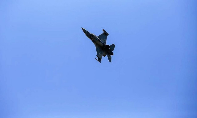 Εισβολή τουρκικών μαχητικών στο Αιγαίο: Υπερπτήσεις πάνω από Ανθρωποφάγους και Μακρονήσι