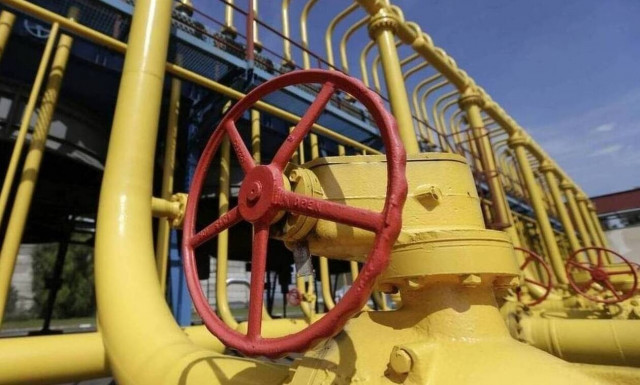 Φόρος 90% και για τα υπερκέρδη στο φυσικό αέριο