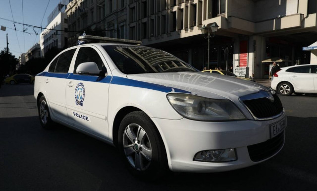 Ομόνοια: Συναγερμός στην ΕΛ.ΑΣ. για κλοπή Ι.Χ. διπλωμάτη – Του πήραν τον υπολογιστή