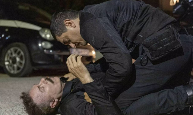 Σασμός Spoiler 21/6: Μάχη ζωής για τον Καραπάνο - Ο Γεράσιμος στο πλευρό του (vids)