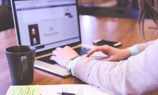 Ψηφιακή Κάρτα Εργασίας: Πού θα εφαρμοστεί από 1η Ιουλίου - Τι ισχύει για τηλεργασία