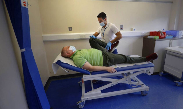 Μετάλλαξη Όμικρον: Μειωμένος ο κίνδυνος για long COVID σε σύγκριση με τη Δέλτα